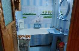 Oportunitate investitie! Apartament cu 4 camere impartit in 2 apartamente cu 2 camere!