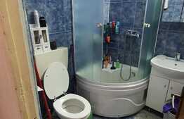 Oportunitate investitie! Apartament cu 4 camere impartit in 2 apartamente cu 2 camere!