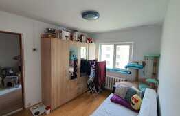 Oportunitate investitie! Apartament cu 4 camere impartit in 2 apartamente cu 2 camere!