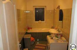 Vanzare 2 camere, 58.35 mp, zona Florilor, etaj intermediar! Decomandat!