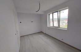 Pret avantajos ! Apartament 3 camere, zona linistita Floresti!