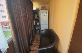 Apartament cu 2 camere 43 mp, balcon inchis 17,5mp, in zona centrala Apahida