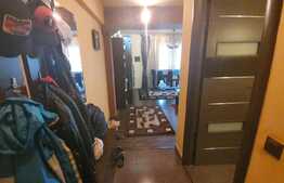 Apartament cu 2 camere 43 mp, balcon inchis 17,5mp, in zona centrala Apahida