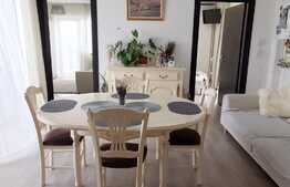 3 camere, semidecomandat, terasa, parcare, zona Calea Turzii. Disponibil din 1 Aprilie 