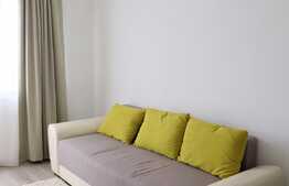 3 camere, semidecomandat, terasa, parcare, zona Calea Turzii. Disponibil din 1 Aprilie 