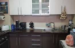 Apartament 2 camere, etaj intermediar, loc parcare! Zona strazii Teilor!