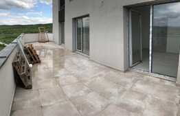 2 camere, 56 mp, terasa 44 mp, panorama, zona Iulius Mall