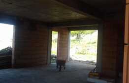 Casa cuplata de vanzare zona Wonderland