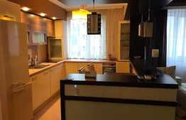 Apartament 3 camere, 85 mp, vedere panoramica, zona Calea Turzii