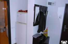 Apartament cu 3 cam, 80 mp, parcare, zona Oncos