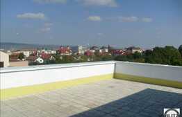 Ap cu scara interioara, 4 cam,  totul nou prima inchiriere, terasa de 70 mp!