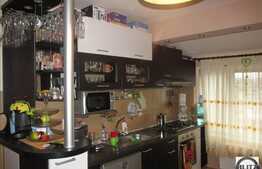 Apartament de vanzare cu 3 camere, 75 mp in zona Dorobantilor