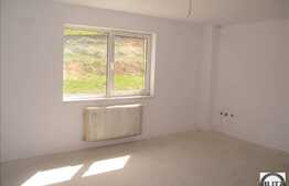 Apartament cu 3 camere, decomandat, 80 mp + 10 mp balcoane