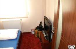 Vanzare apartament cu 4 camere, decomandat, 78 mp, zona Spitalul de Recuperare