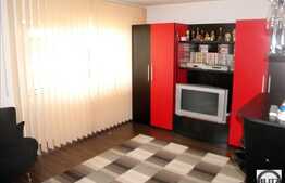 Vanzare apartament cu 4 camere, decomandat, 78 mp, zona Spitalul de Recuperare