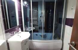 OPORTUNITATE! Apartament 3 camere plus spatiu comercial!