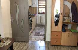 Apartament 3 camere, decomandat, 64 mp, 2 boxe, zona strazii Negoiu