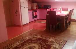 De vanzare apartament 2 camere, 47 mp, parcare, zona Lidl Floresti