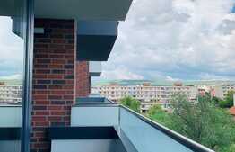 Studio decomandat, 45 mp, mobilat la cerere, priveliste, zona Iulius Mall