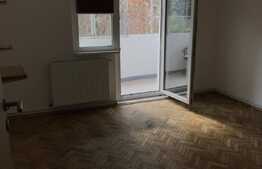 Apartament 3 camere, decomandat, 70 mp, in zona Titulescu