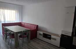 3 camere, 53 mp., la cheie, zona Teilor