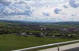 Apartament 2 camere decomandate, terasa, garaj, zona linistita