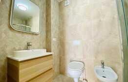 Apartament cu 3 camere, modern, terasa, 2 parcari, zona P-ta 1 Mai