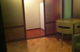 Apartament 2 camere, etaj intermediar, zona Plopilor