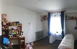 Penthouse cu scara interioara 4 camere, 4 balcoane, 3 bai, 120mp