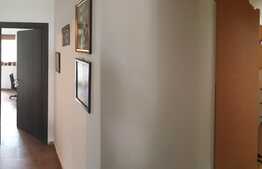 Penthouse cu scara interioara 4 camere, 4 balcoane, 3 bai, 120mp