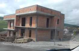 Duplex 117 mp utili, teren 250 mp, acces bus!!