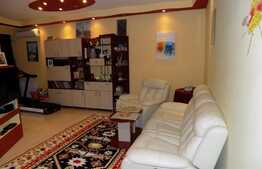 Apartament 2 camere, 56 mp, decomandat, parcare, zona strazii Porii