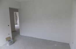 Duplex de vanzare, 119 mp, teren 250 mp, zona Unitatii Militare, Floresti