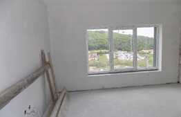 Duplex de vanzare, 119 mp, teren 250 mp, zona Unitatii Militare, Floresti