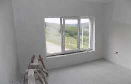 Duplex de vanzare, 119 mp, teren 250 mp, zona Unitatii Militare, Floresti