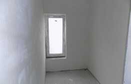 Duplex de vanzare, 119 mp, teren 250 mp, zona Unitatii Militare, Floresti