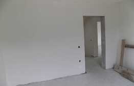 Duplex de vanzare, 119 mp, teren 250 mp, zona Unitatii Militare, Floresti