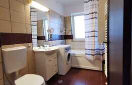 apartament cu 2 camere, 53 mp, de lux, la cheie, zona Sesul de sus