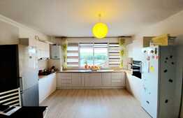 Apartament 3 camere, 70mp, parcare, zona Green Residence!