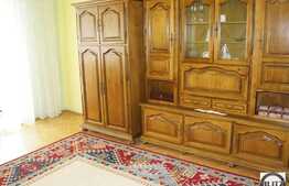 3 camere de vanzare plus garaj, zona Billa