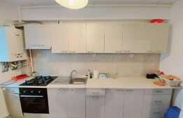 Apartament 2 camere, etaj intermediar!