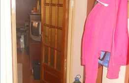 Apartament 2 camere de vanzare, 54 mp utili, strada Lunii