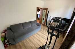 Apartament cu 3 camere, 66 mp, finisat , zona Sub Cetate