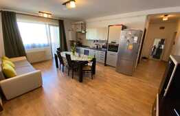 Apartament cu 3 camere, 66 mp, finisat , zona Sub Cetate