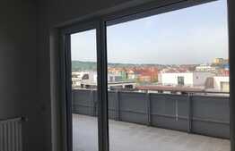 Penthouse, terasa 44 mp, 4 parcari, nemobilat, zona Bonjour Residence