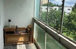 Apartament 3 camere decomandate, 64 mp, garaj, zona Albac 