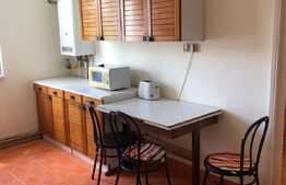 Apartament 3 camere decomandate, 64 mp, garaj, zona Albac 