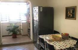 Apartament 4 camere, 92 mp, 2 balcoane, zona Nicolae Titulescu