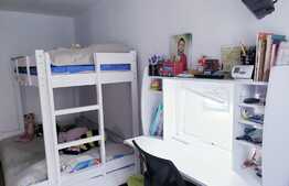 Apartament 3 camere, 65mp, etaj 1, loc parcare! Zona strazii Teilor!