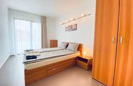 Apartament cu 3 camere, 80 mp, mobilat modern, parcare, zona Parcul Central